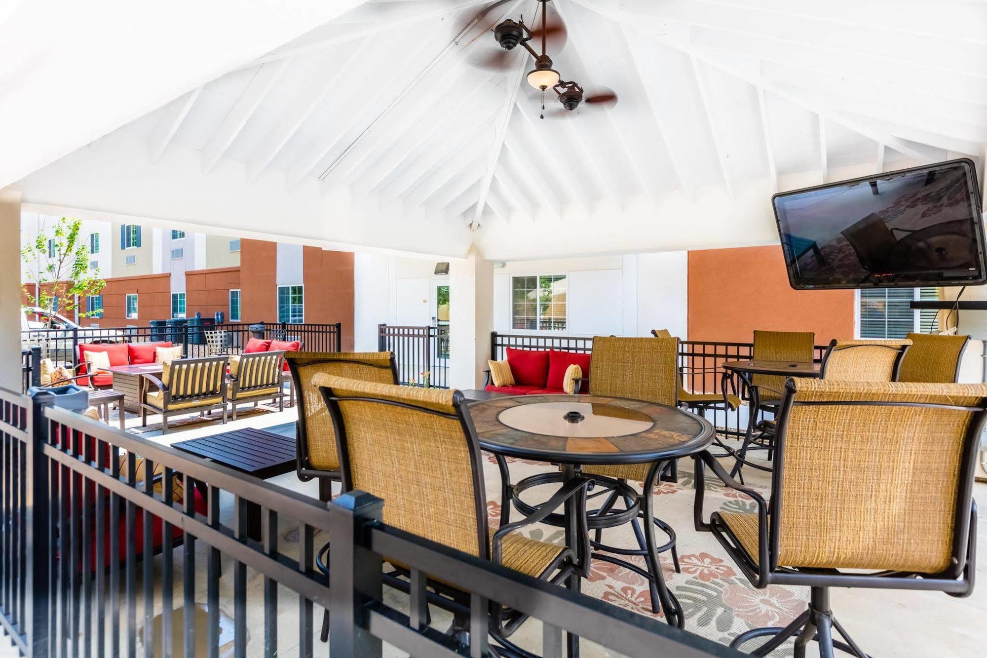 Candlewood Suites Auburn By Ihg Exterior foto